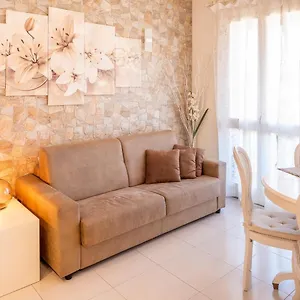  Apartment Elena - Free Secure Parking - Center - Pool - View