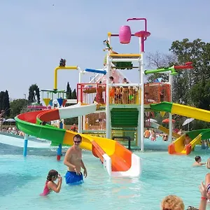 4* Camping Cisano - San Vito