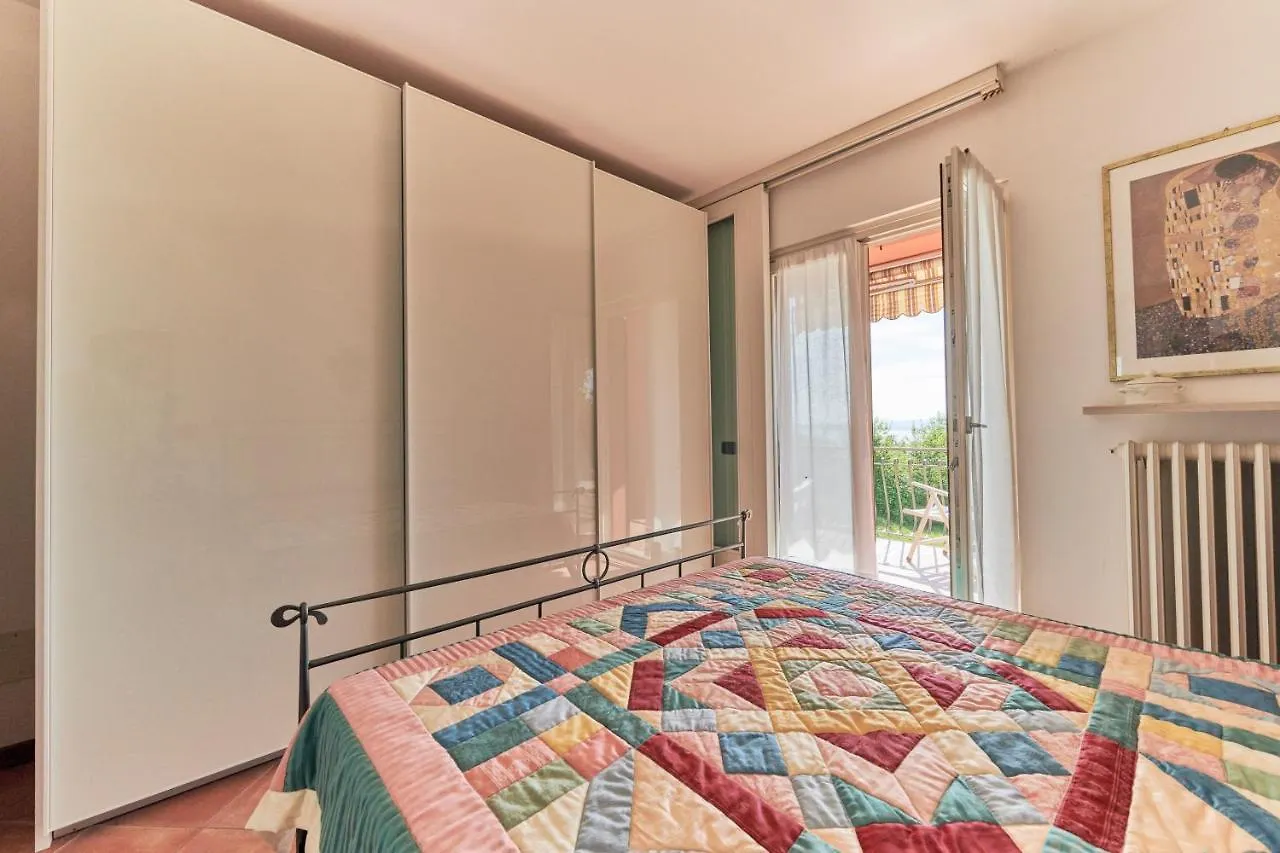 Apartmentsgarda - Casa Lore Bardolino 0*,  Italy