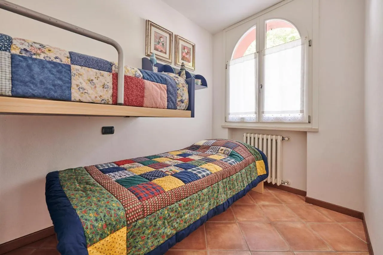 Apartmentsgarda - Casa Lore Bardolino Italy